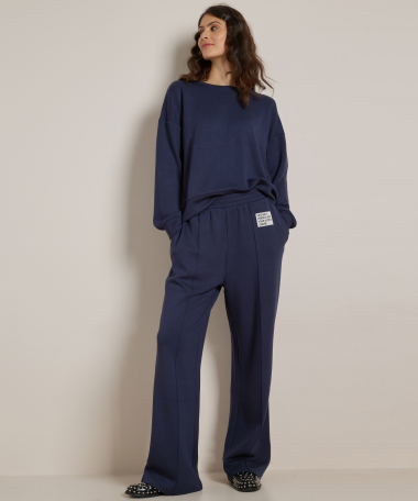 wide fit broek met label
