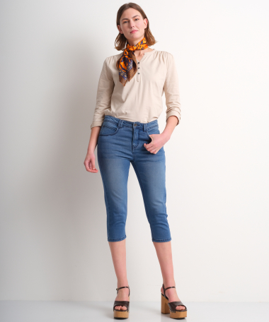 soft stretch capri jeans (mid)