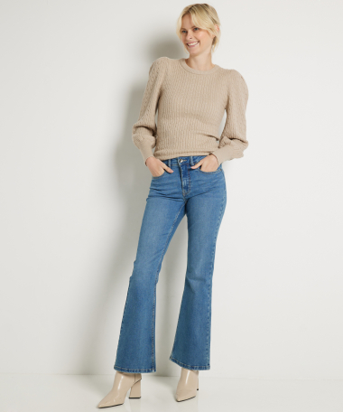 flared stretch jeans