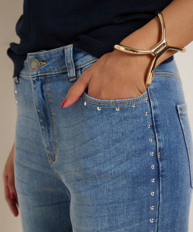 flared fit jeans studs