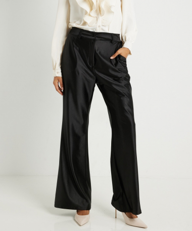 wide fit broek satijnlook