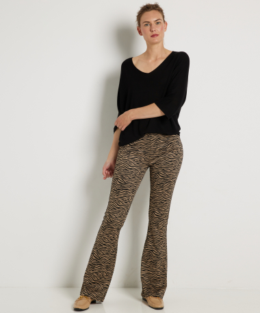 jacquard dessin flared fit broek