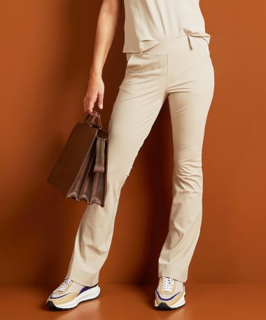 flared fit broek travelstof