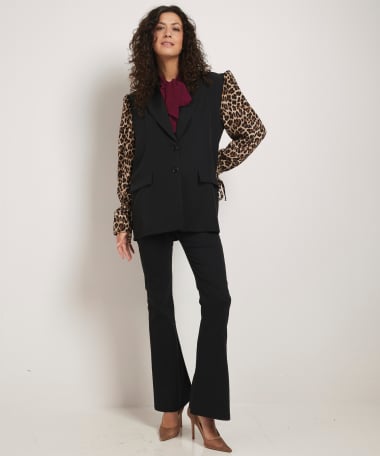 blazer met panterprint mouw