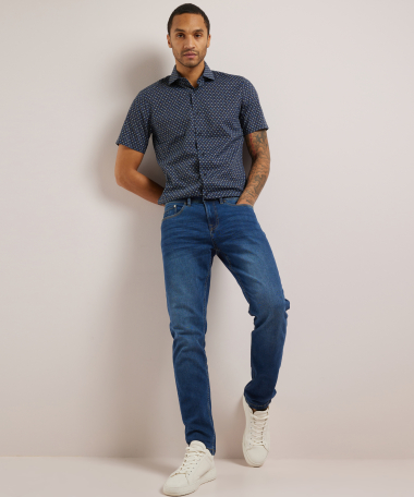 regular fit stretch jeans