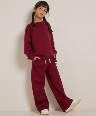 wide fit broek met label