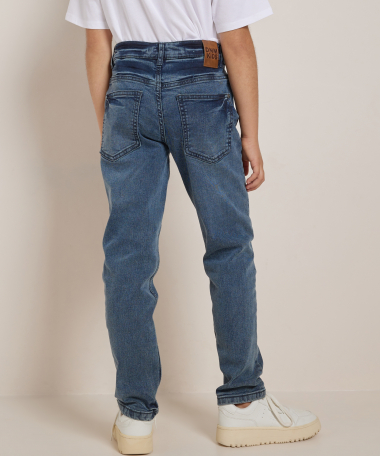 regular tapered fit stretch jeans