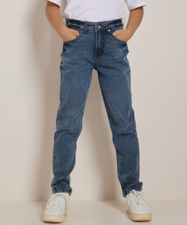 regular tapered fit stretch jeans