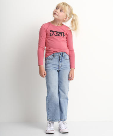 Loose fit jeans