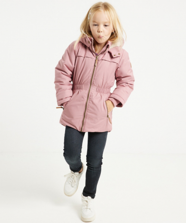 roze parka jas