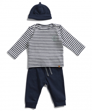 set: top met broek en muts