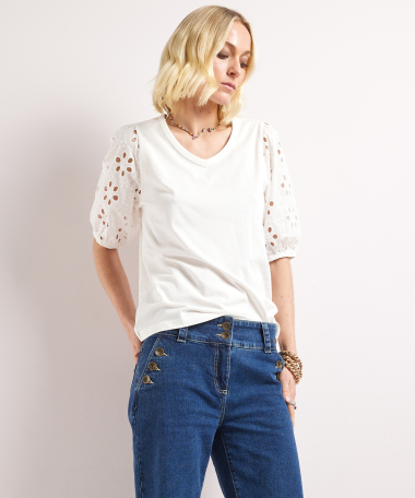 t-shirt embroidery pofmouw