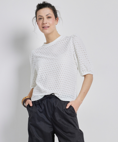 ajour t-shirt met pofmouw