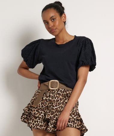 t-shirt met kanten pofmouw