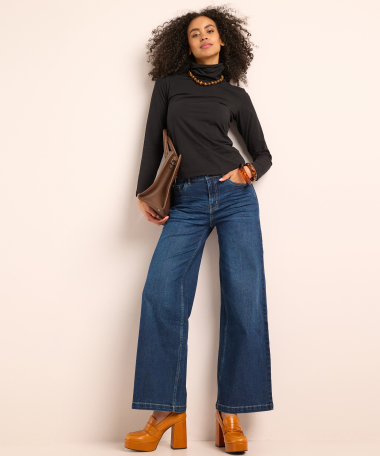 basic top met lange mouw en col