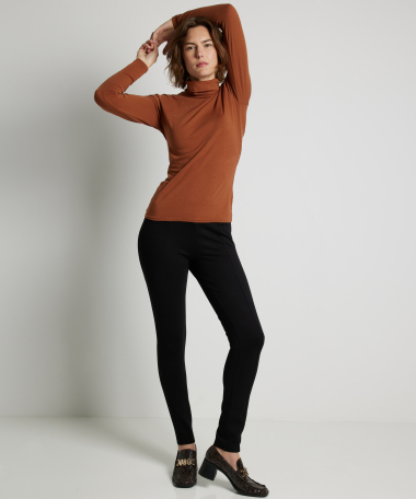 basic top col