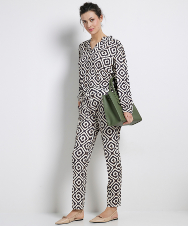 top met all-over print