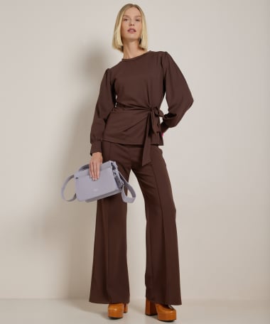 top met knoopdetail