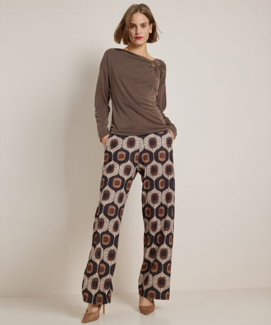 uni top met broche