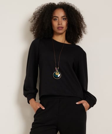 structuur top met ketting