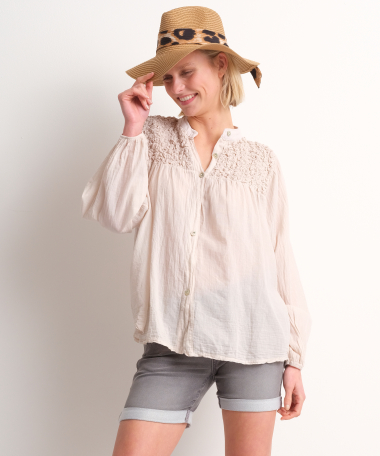 top met smockdetail