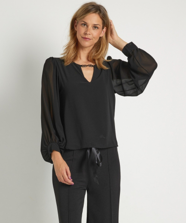 top met trendy v-hals