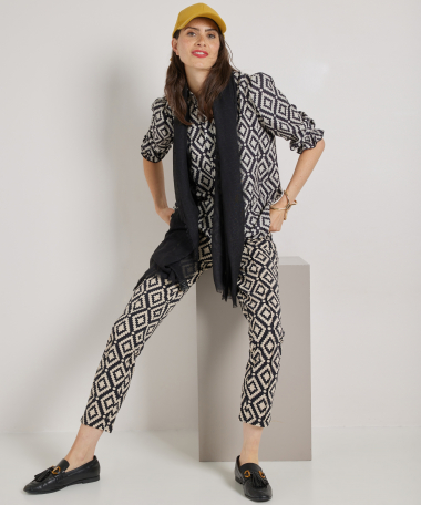 top met all-over print