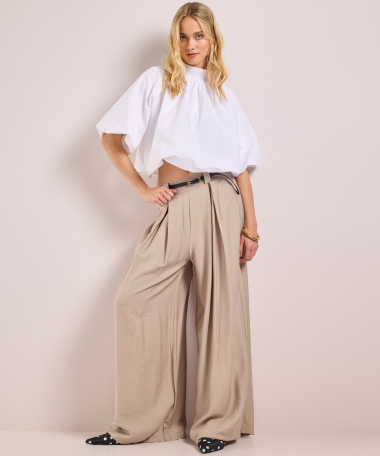 korte blouse met pofmouwen