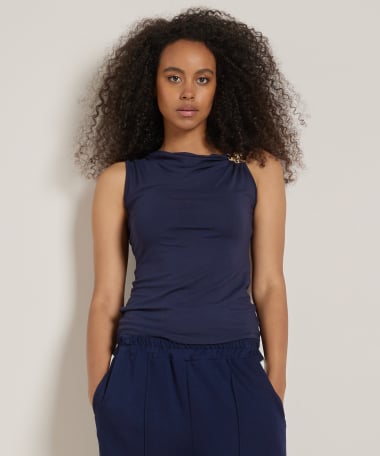 singlet met broche