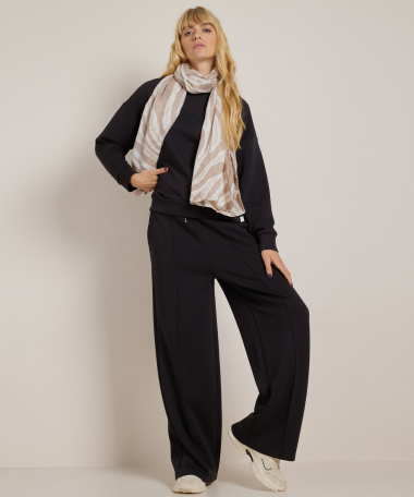 wijde scuba trui embroidery amour