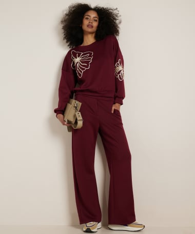 trui met bloem embroidery