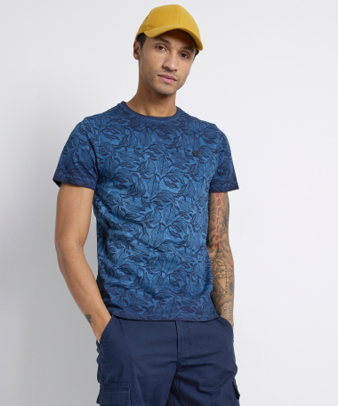 t-shirt met bladerprint