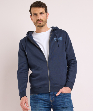 vest met print