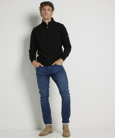 vest met rib design