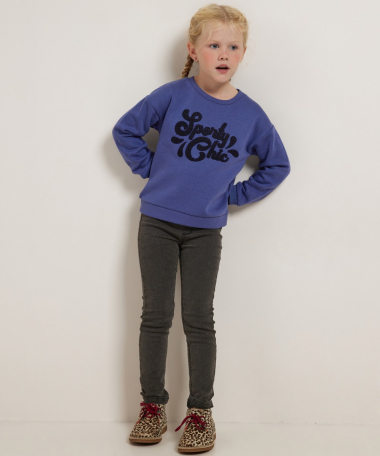 trui met sporty chic opdruk