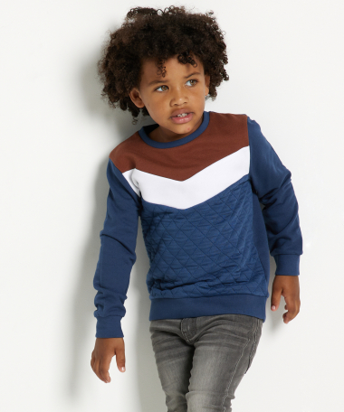 trui met v-design