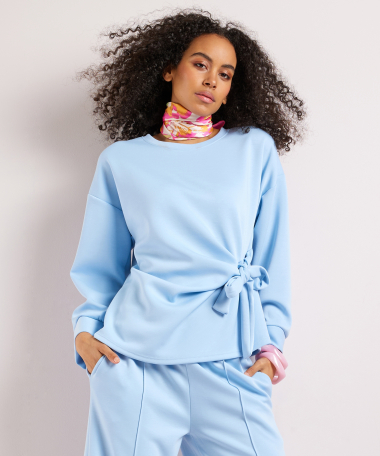 modesjaal met paisley print