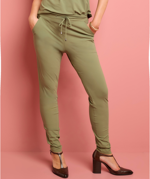slim fit broek travelstof