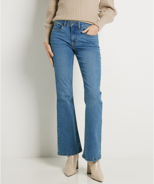 flared stretch jeans
