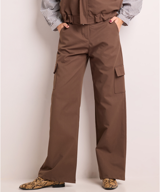 wide fit cargo broek
