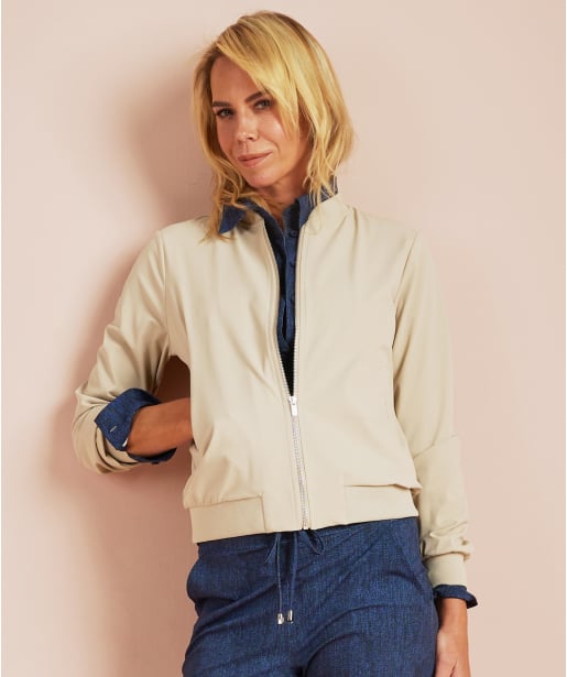 travelstof bomber jasje