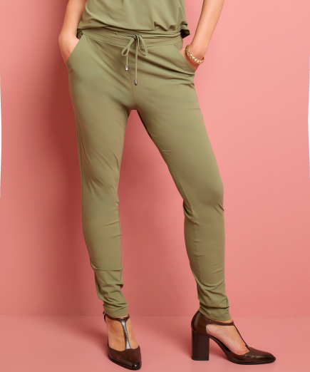 slim fit broek travelstof