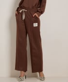 wide fit broek met label