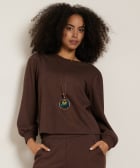 structuur top met ketting