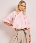korte blouse met pofmouwen