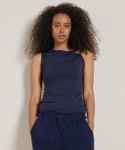 singlet met broche