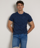 t-shirt met subtiele bladprint